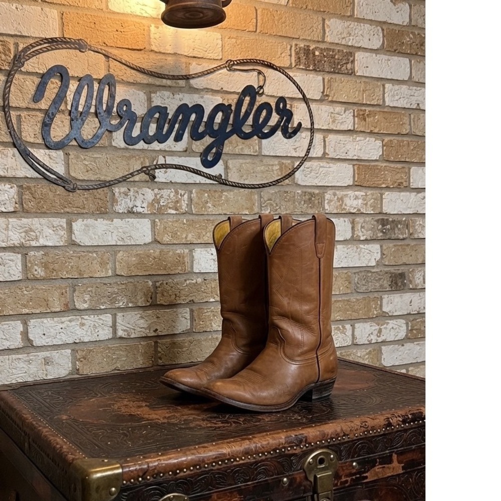 Vintage Wrangler Mens Tan Leather Cowboy Western Boots Size 8 M 17430 T 6953